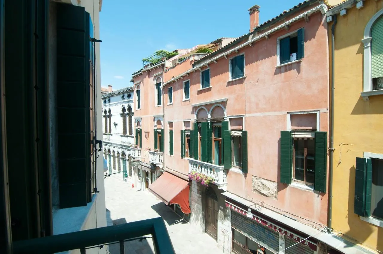 Venice Resorts Guest House