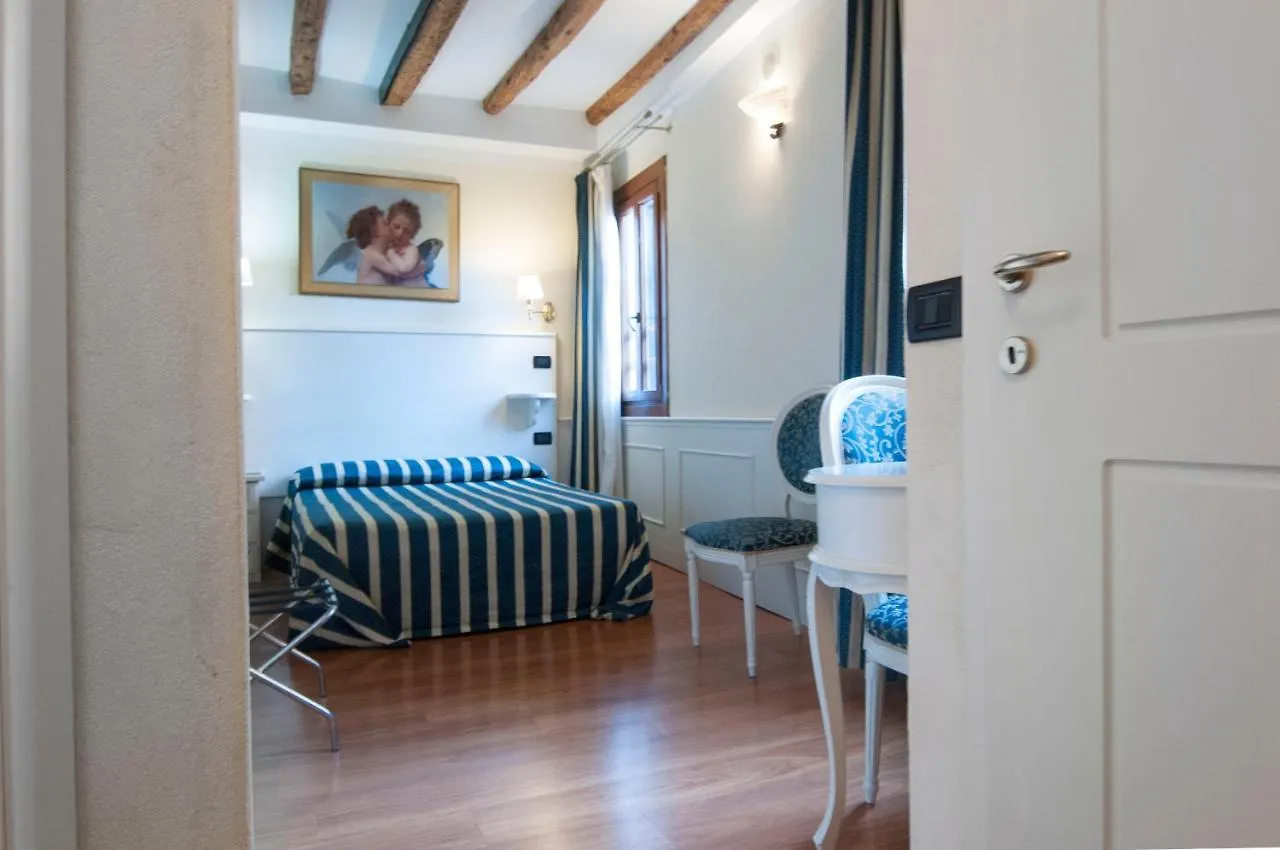 Venice Resorts Guest House Italy